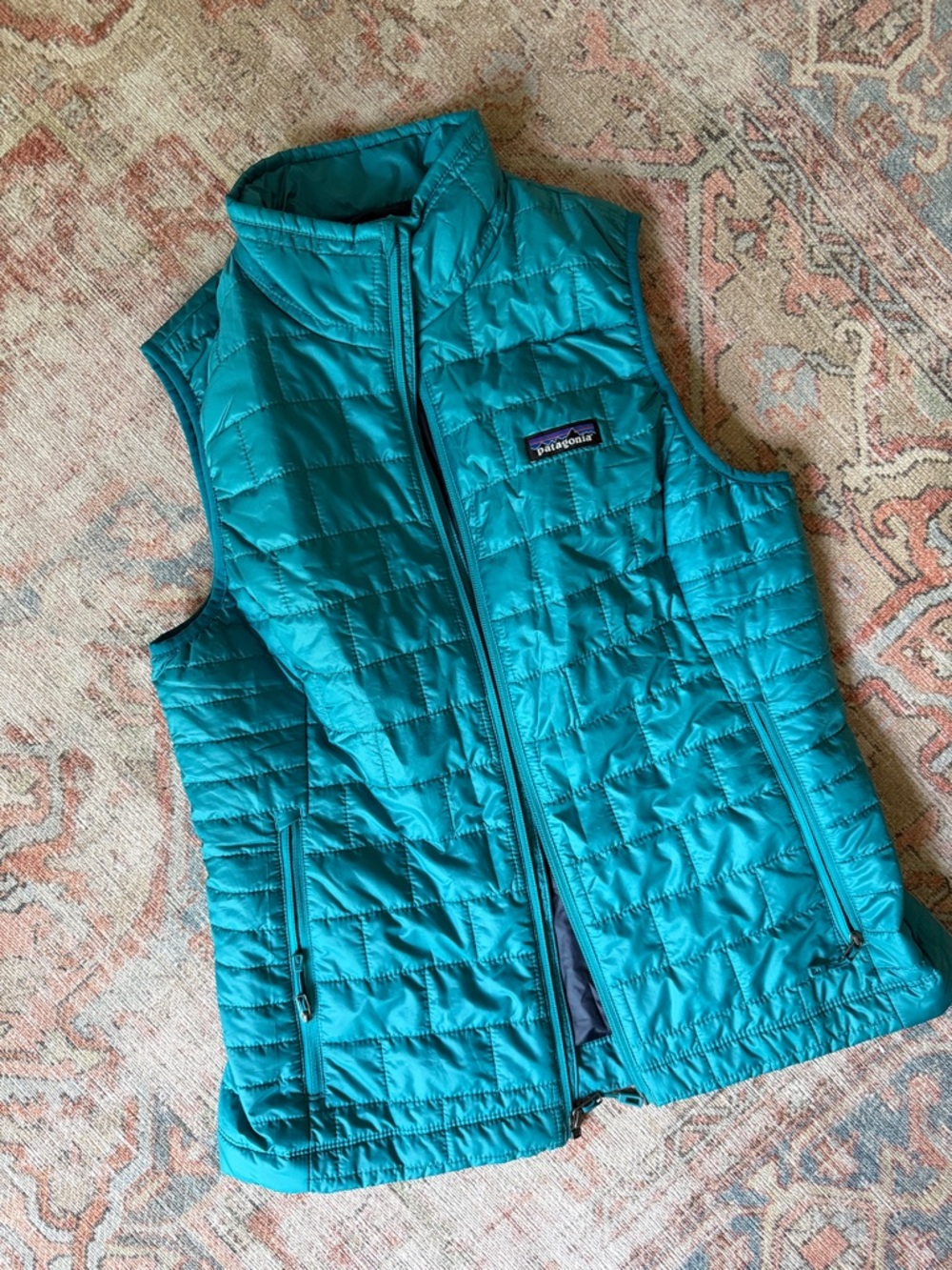 NWT Patagonia Nano Puff Vest Teal Blue Quilted Insulated Vest
